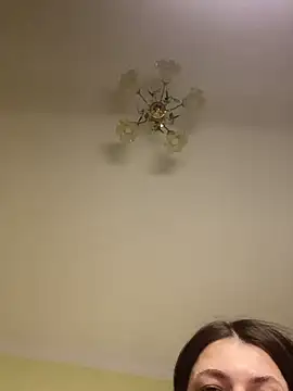 Snapshot of Cutee_Erika chatting on 24, 3, 2026 Cutee Erika online show from 24, 3, 2026