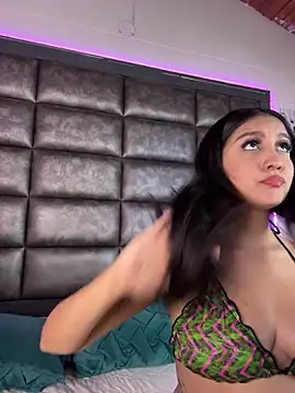 Snapshot of AmaranttayLunay chatting on 24, 4, 2026 AmaranttayLunay online show from 24, 4, 2026