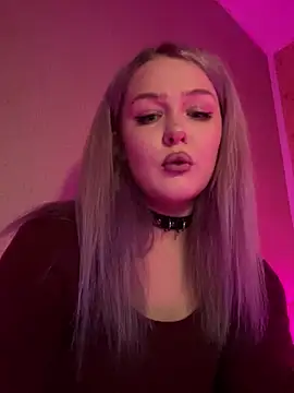 Snapshot of keeeessyyy chatting on 14, 3, 2026 keeeessyyy online show from 14, 3, 2026