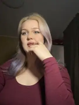 Snapshot of keeeessyyy chatting on 17, 4, 2026 keeeessyyy online show from 17, 4, 2026