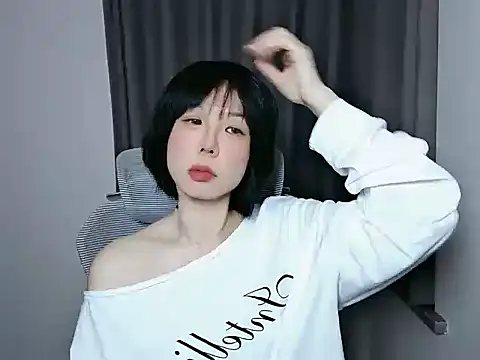 Snapshot of lin_lin_520_520 chatting on 13, 3, 2026 lin lin 520 520 online show from 13, 3, 2026