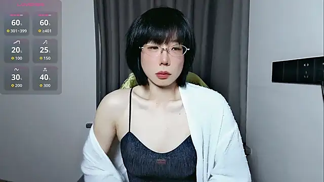 Snapshot of lin_lin_520_520 chatting on 23, 4, 2026 lin lin 520 520 online show from 23, 4, 2026