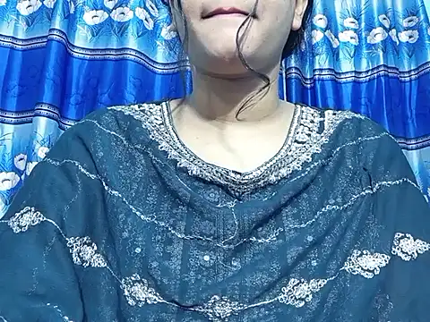 Snapshot of Emma_4433 chatting on 15, 3, 2026 Emma 4433 online show from 15, 3, 2026