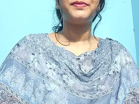 Snapshot of Emma_4433 chatting on 2, 4, 2026 Emma 4433 online show from 2, 4, 2026