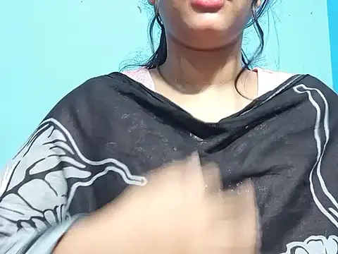 Snapshot of Emma_4433 chatting on 11, 4, 2026 Emma 4433 online show from 11, 4, 2026