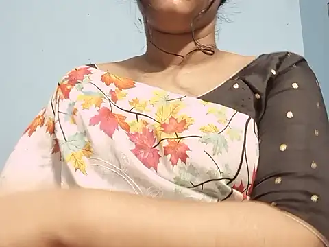 Snapshot of Emma_4433 chatting on 18, 4, 2026 Emma 4433 online show from 18, 4, 2026