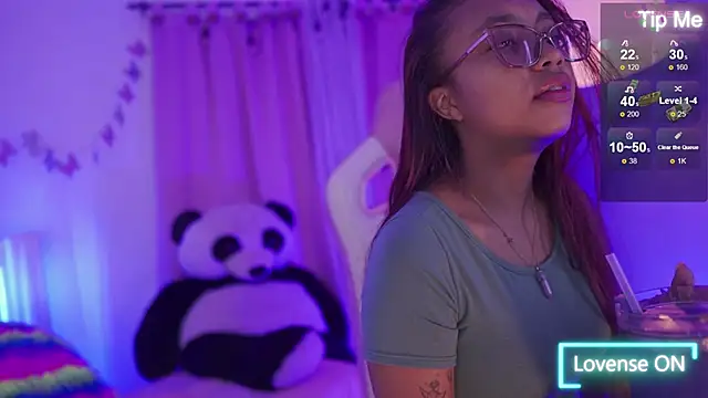 Snapshot of nahomy_2308 chatting on 11, 4, 2026 nahomy 2308 online show from 11, 4, 2026