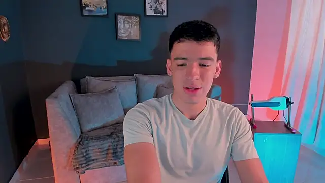 Snapshot of david_osorio chatting on 28, 4, 2026 david osorio online show from 28, 4, 2026