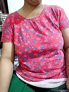 Snapshot of Miss-Akhi5500 chatting on 22, 4, 2026 Miss-Akhi5500 online show from 22, 4, 2026