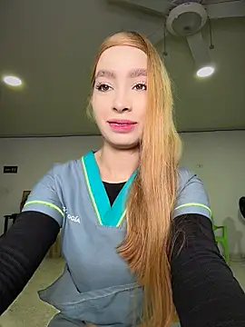 Snapshot of Isabella_gaviria chatting on 10, 4, 2026 Isabella gaviria online show from 10, 4, 2026