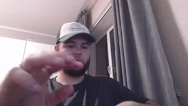 Snapshot of Ar4eewal chatting on 5, 4, 2026 Ar4eewal online show from 5, 4, 2026