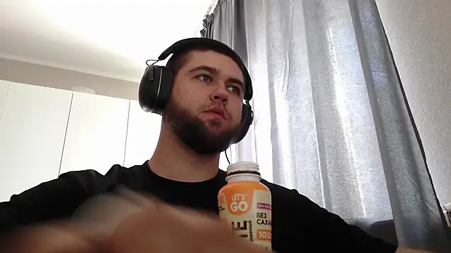 Snapshot of Ar4eewal chatting on 21, 4, 2026 Ar4eewal online show from 21, 4, 2026