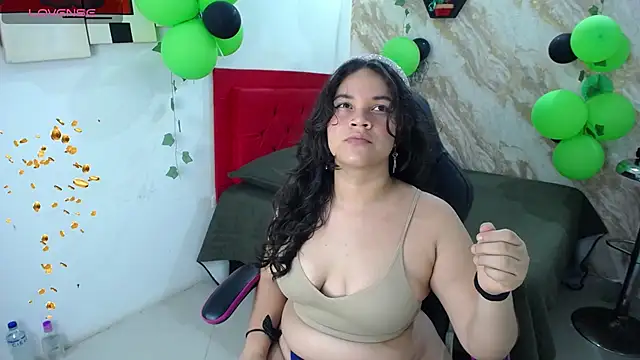 Snapshot of scarlettt__joness chatting on 19, 3, 2026 scarlettt joness online show from 19, 3, 2026