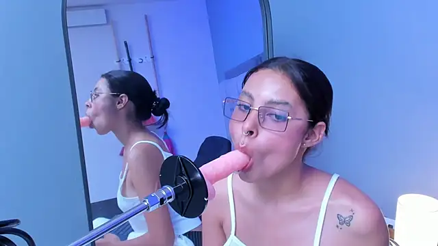 Snapshot of Lia_owenss chatting on 21, 3, 2026 Lia owenss online show from 21, 3, 2026