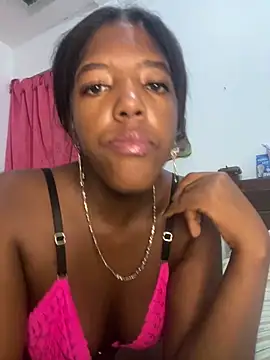 Snapshot of Brenda_hot27 chatting on 28, 3, 2026 Brenda hot27 online show from 28, 3, 2026