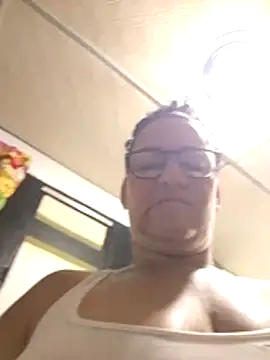 Snapshot of tugordita-hot chatting on 3, 4, 2026 tugordita-hot online show from 3, 4, 2026