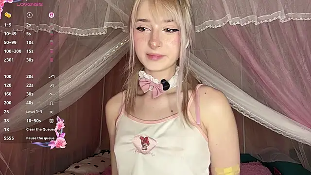 Snapshot of OnlyEva1 chatting on 22, 4, 2026 OnlyEva1 online show from 22, 4, 2026