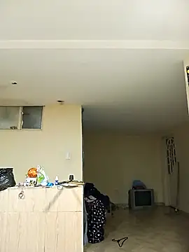 Snapshot of TabooAngel17 chatting on 23, 4, 2026 TabooAngel17 online show from 23, 4, 2026