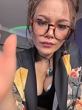 Tallulah Kinky online show from 15, 5, 2026