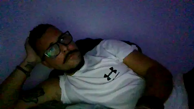 Snapshot of yanick931 chatting on 30, 3, 2026 yanick931 online show from 30, 3, 2026