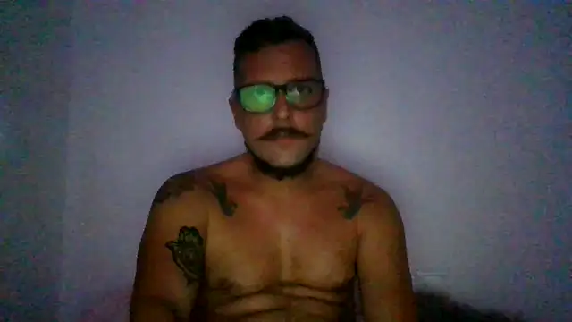 Snapshot of yanick931 chatting on 31, 3, 2026 yanick931 online show from 31, 3, 2026