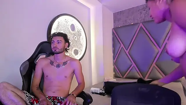 Snapshot of Wolf_Kitty chatting on 1, 4, 2026 Wolf Kitty online show from 1, 4, 2026