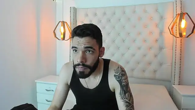 Snapshot of JEAN_LEWIS2 chatting on 15, 4, 2026 JEAN LEWIS2 online show from 15, 4, 2026