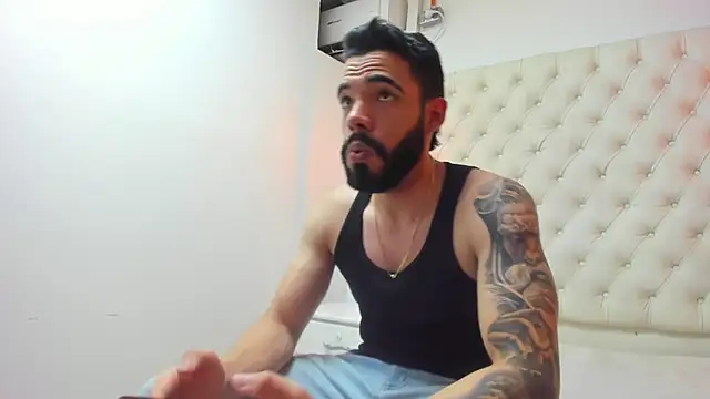 Snapshot of JEAN_LEWIS2 chatting on 22, 4, 2026 JEAN LEWIS2 online show from 22, 4, 2026