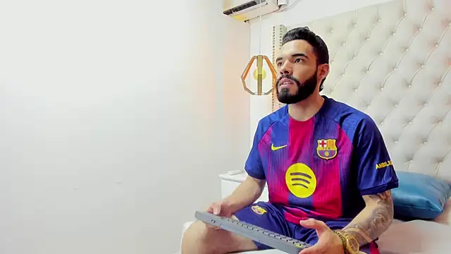 Snapshot of JEAN_LEWIS2 chatting on 25, 4, 2026 JEAN LEWIS2 online show from 25, 4, 2026