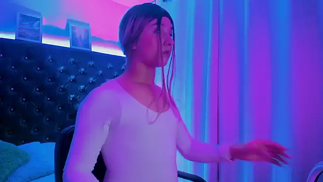 Snapshot of BellaRoge chatting on 20, 4, 2026 BellaRoge online show from 20, 4, 2026