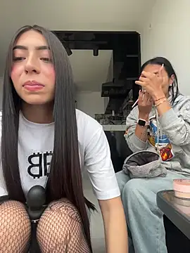 Snapshot of sylphiee_ chatting on 30, 3, 2026 sylphiee online show from 30, 3, 2026