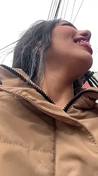 Snapshot of sylphiee_ chatting on 19, 4, 2026 sylphiee online show from 19, 4, 2026