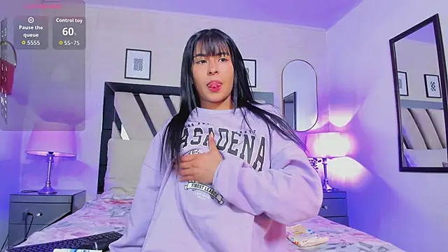 Snapshot of Violettaa_Stone chatting on 25, 4, 2026 Violettaa Stone online show from 25, 4, 2026