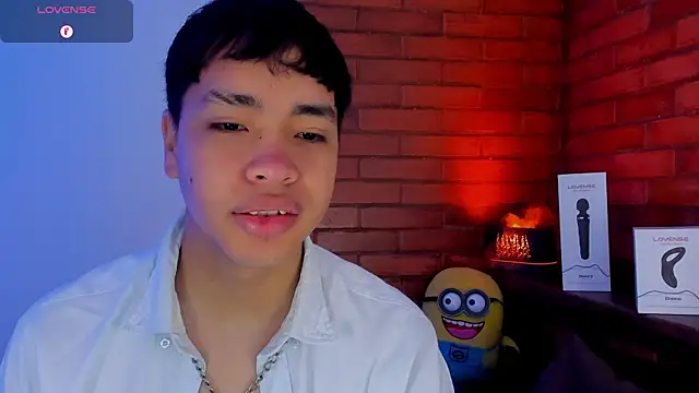 Snapshot of Lee_Colee chatting on 16, 4, 2026 Lee Colee online show from 16, 4, 2026