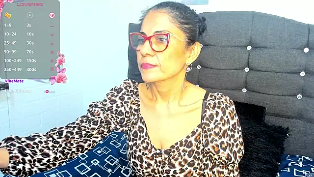 Snapshot of Antonella_Rizzo01 chatting on 27, 5, 2026 Antonella Rizzo01 online show from 27, 5, 2026