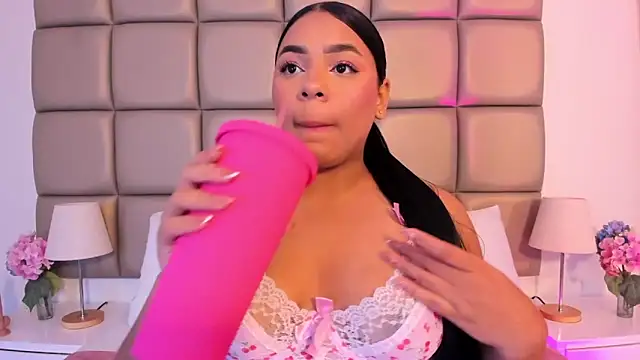 Snapshot of lilly_williamss chatting on 20, 4, 2026 lilly williamss online show from 20, 4, 2026