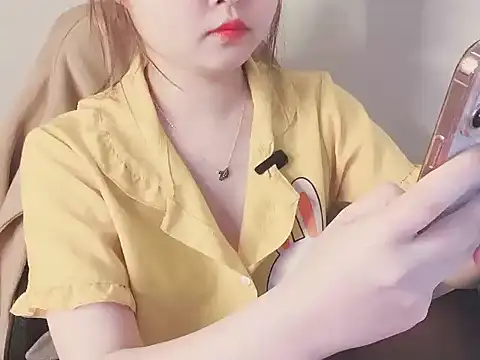 Snapshot of hunhun122 chatting on 15, 3, 2026 hunhun122 online show from 15, 3, 2026