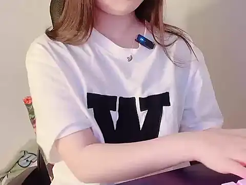 Snapshot of hunhun122 chatting on 1, 4, 2026 hunhun122 online show from 1, 4, 2026