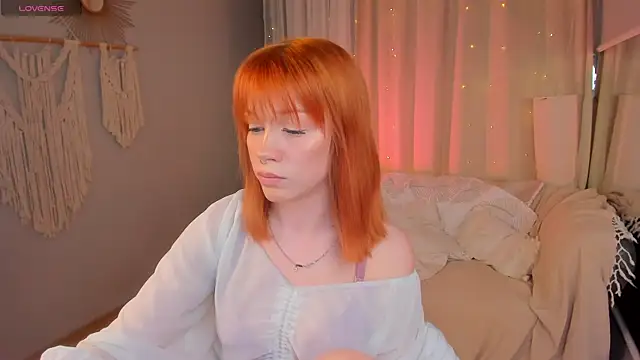 Snapshot of lisa_sunny_ chatting on 15, 4, 2026 lisa sunny online show from 15, 4, 2026