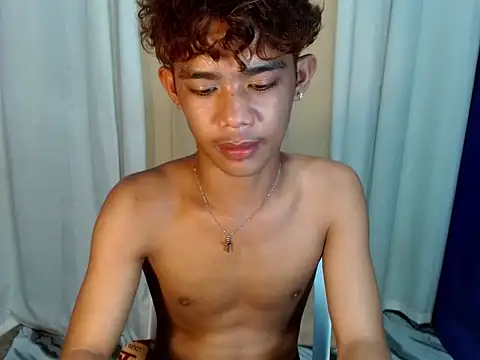 Snapshot of boynextdoorjosh chatting on 25, 4, 2026 boynextdoorjosh online show from 25, 4, 2026