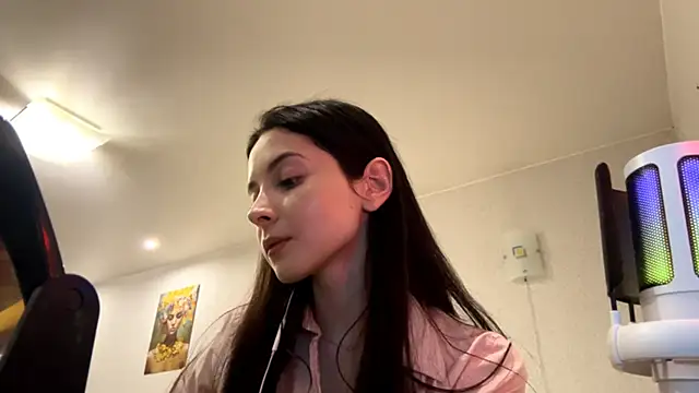 Snapshot of Mikytiki chatting on 12, 3, 2026 Mikytiki online show from 12, 3, 2026