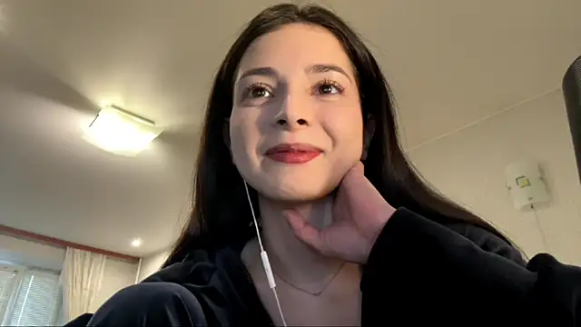 Snapshot of Mikytiki chatting on 24, 3, 2026 Mikytiki online show from 24, 3, 2026