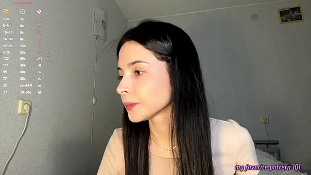 Snapshot of Mikytiki chatting on 5, 4, 2026 Mikytiki online show from 5, 4, 2026