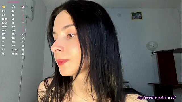 Snapshot of Mikytiki chatting on 8, 4, 2026 Mikytiki online show from 8, 4, 2026