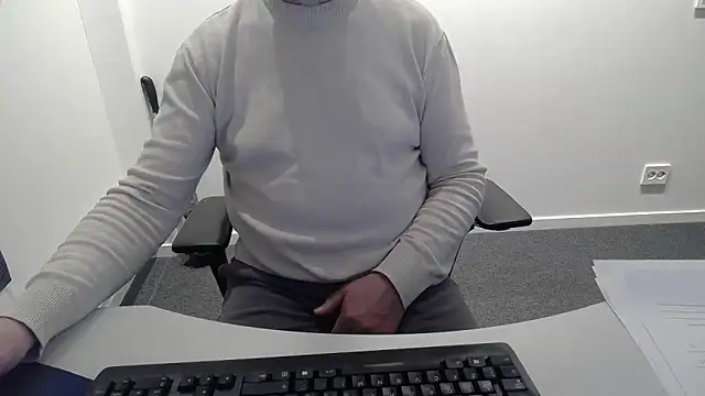 Snapshot of Buggemann chatting on 25, 3, 2026 Buggemann online show from 25, 3, 2026