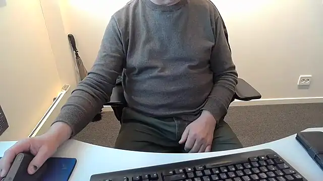 Snapshot of Buggemann chatting on 23, 4, 2026 Buggemann online show from 23, 4, 2026