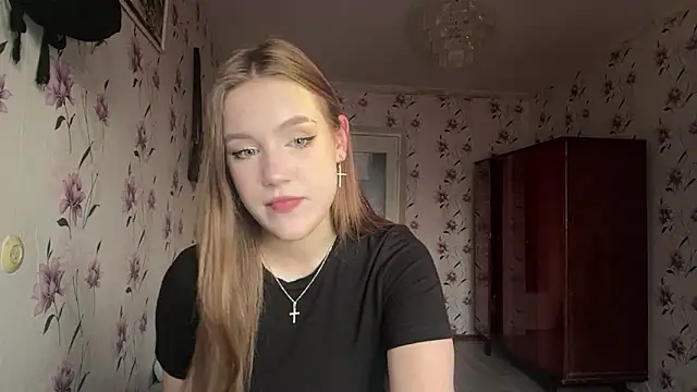 Snapshot of AnnaWasp chatting on 28, 3, 2026 AnnaWasp online show from 28, 3, 2026