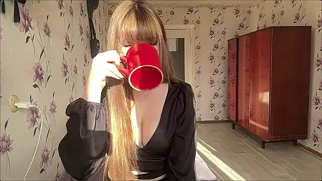 Snapshot of AnnaWasp chatting on 11, 4, 2026 AnnaWasp online show from 11, 4, 2026