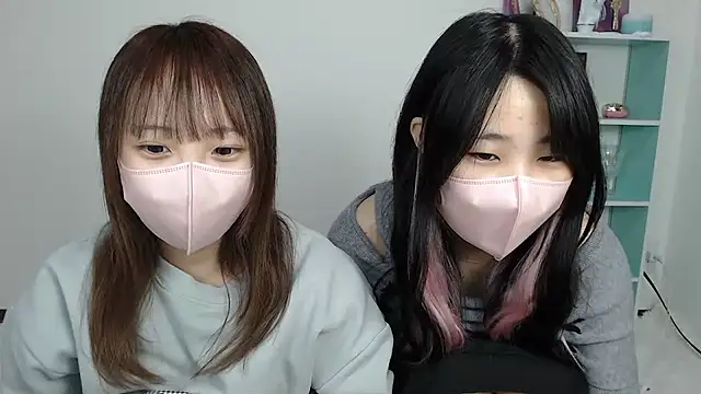 Snapshot of mayu_nyann chatting on 15, 4, 2026 mayu nyann online show from 15, 4, 2026