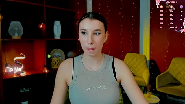 Snapshot of ameliaa_sweet chatting on 17, 4, 2026 ameliaa sweet online show from 17, 4, 2026